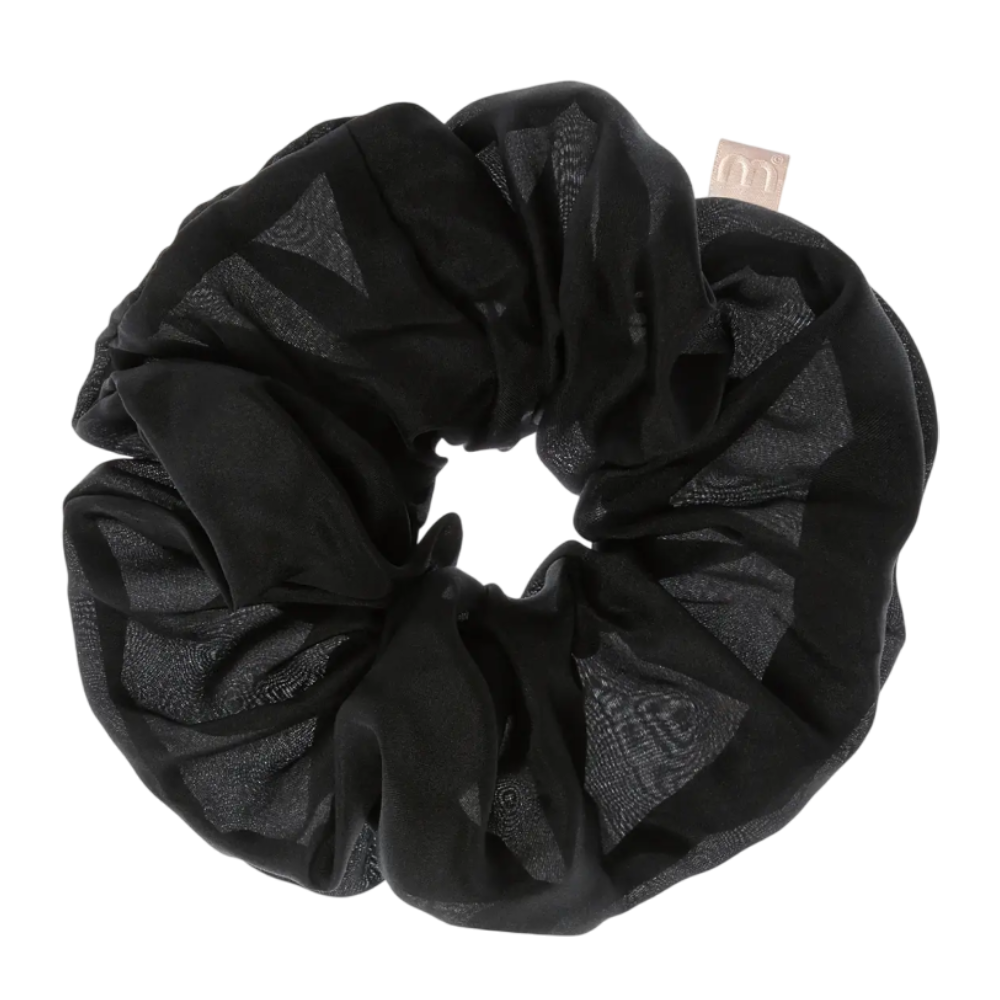 MON MOU Silk Volume Scrunchie Black - Супероб'ємна шовкова резинка (чорна) MON MOU Silk Volume Scrunchie Black - Супероб'ємна шовкова резинка (чорна)